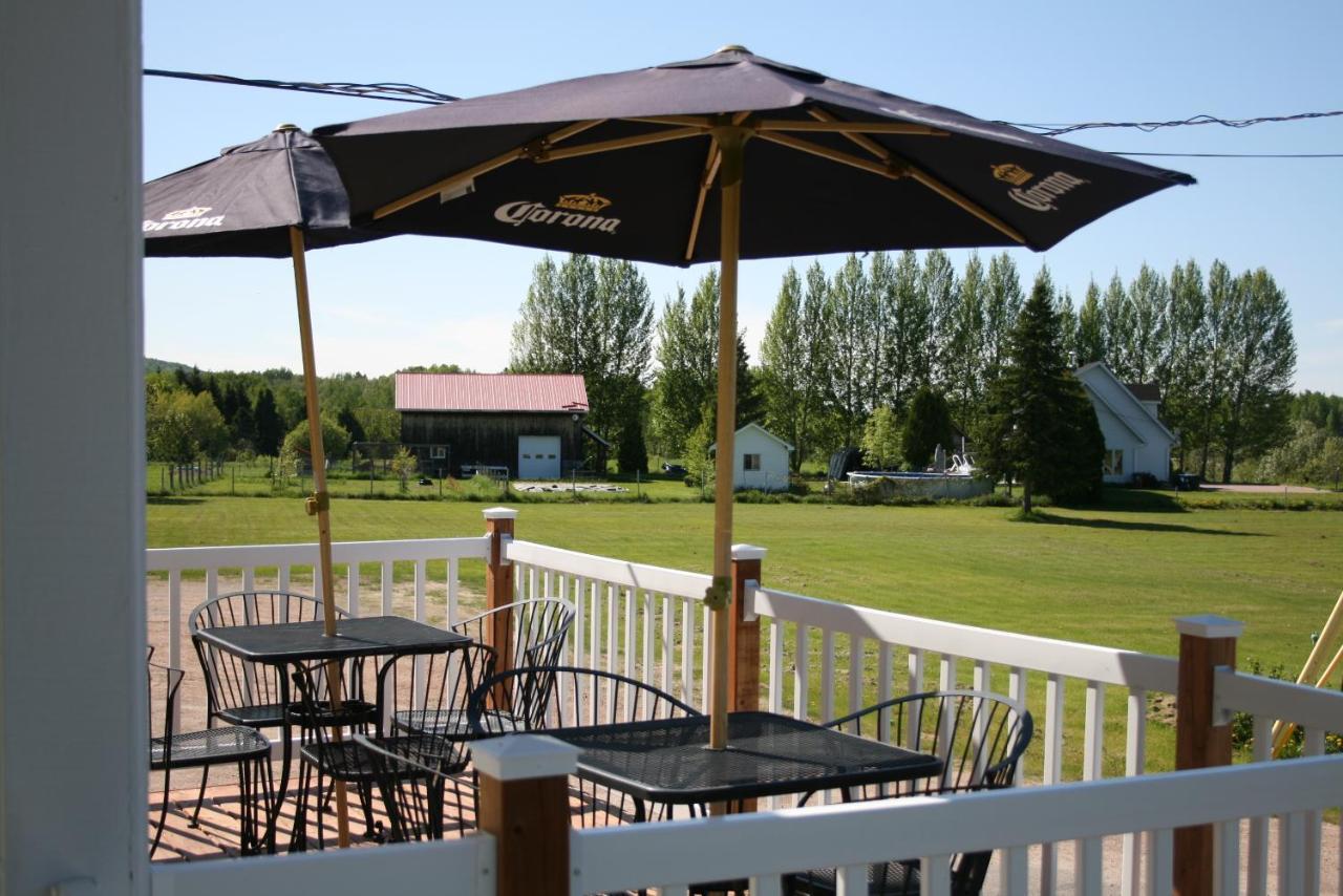 Auberge Presbytere Mont Lac-Vert Hebertville Екстер'єр фото
