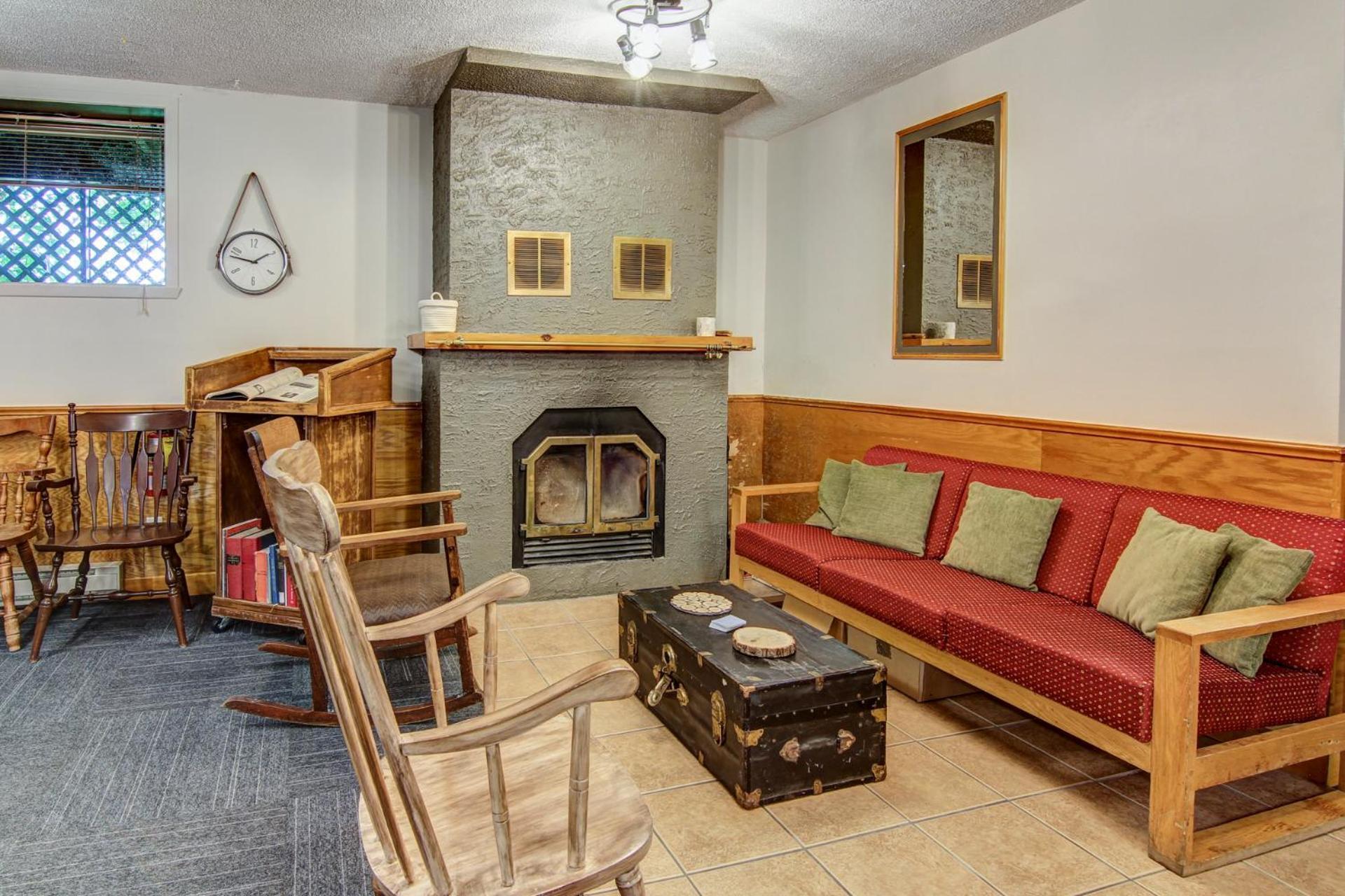 Auberge Presbytere Mont Lac-Vert Hebertville Екстер'єр фото