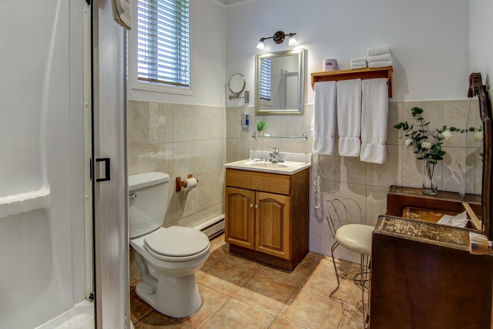 Auberge Presbytere Mont Lac-Vert Hebertville Екстер'єр фото